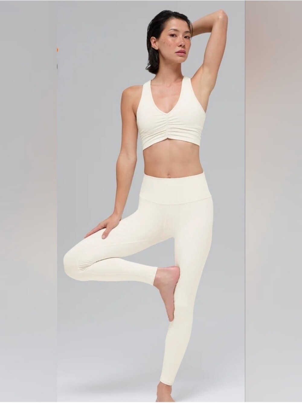 Alo Yoga High-Waist Airbrush Leggings Ivory Size Large Full 28” NWOT